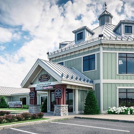 Hotel St-Bernard Saint-Bernard-de-Lacolle المظهر الخارجي الصورة